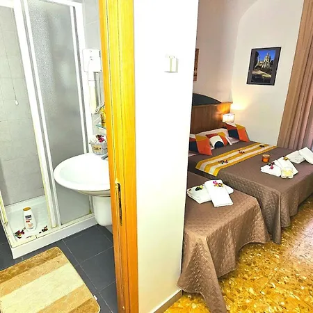 A Casa Simpatia Centro Roma Bed & Breakfast