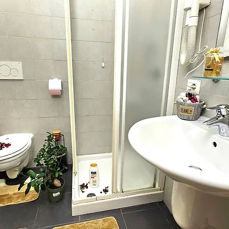 Bed & Breakfast A Casa Simpatia Roma - Free Parking If You Book 4 Nights