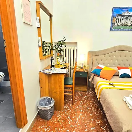 Bed & Breakfast A Casa Simpatia Roma - Free Parking If You Book 4 Nights *