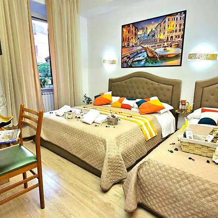 Bed & Breakfast A Casa Simpatia Roma - Free Parking If You Book 4 Nights Rome