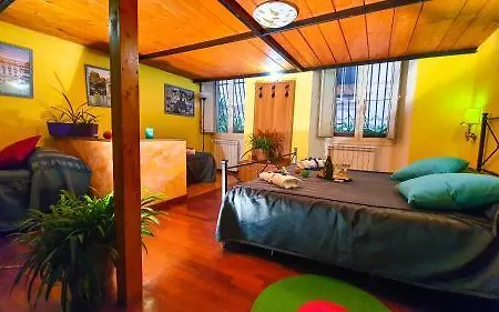 Frühstückspension A Casa Simpatia Roma - Free Parking If You Book 4 Nights *